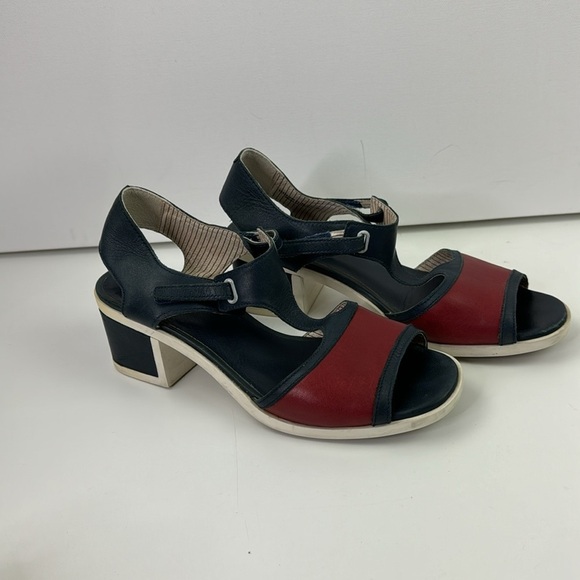 Maude by Camper navy open toe chunky heel sandal - Picture 2 of 12